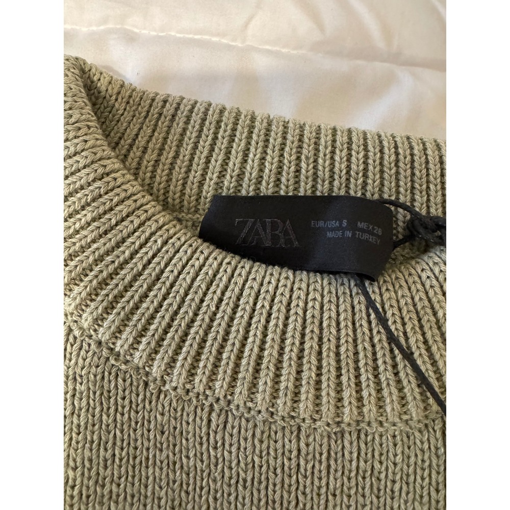 Zara Sage Green Ribbed Knit Short Sleeve Sweater Crew Neck Small - Picture 2 of 3